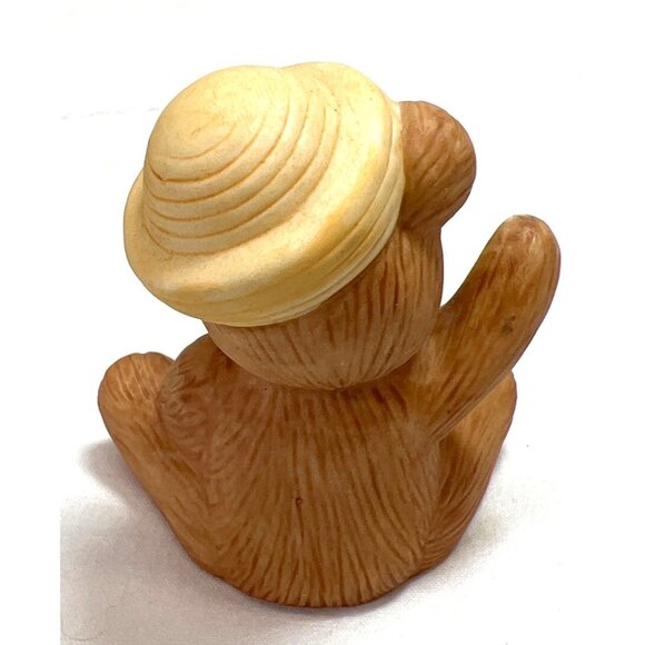 Vintage Homco Bear Figurine With Straw Hat At The Beach Porcelain Collectible - Picture 2 of 3